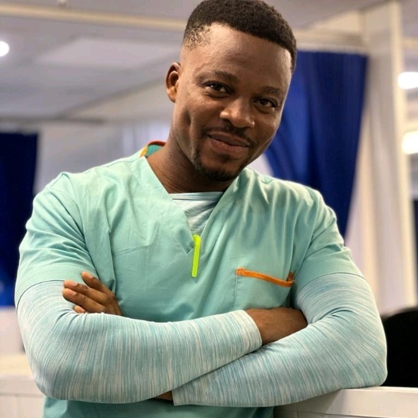 Ebenezer Henanku